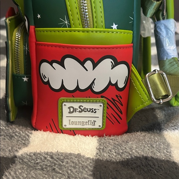 Disney Green and Red Backpack - Picture 4 of 6